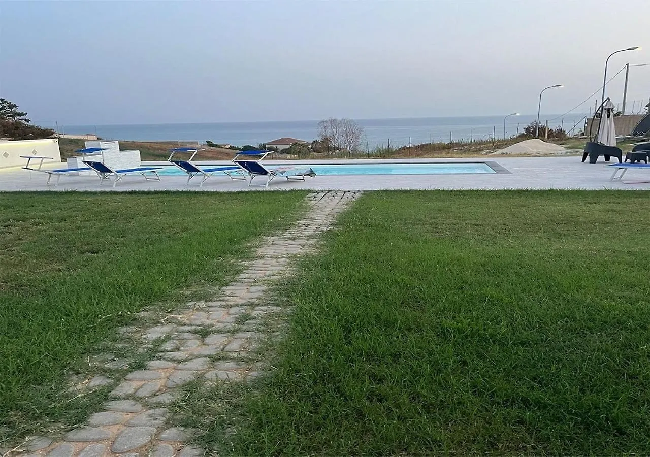 Deep Sea Residence Agrigento Hotel apartamentowy